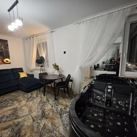 Apartment By The Sea - Prestige With A Luxurious Jacuzzi, Sauna And An Exclusive Massage Chair Available In One Of The Apartments! Gdansk