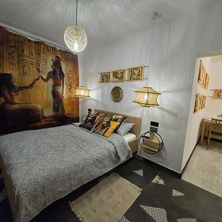 By The Sea - Prestige With A Luxurious Jacuzzi, Sauna And An Exclusive Massage Chair Available In One Of The Apartments!